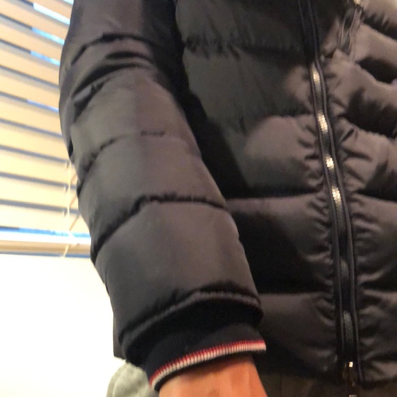 Moncler Navy Blue Winter Kids Jacket. - Picture 6 of 8